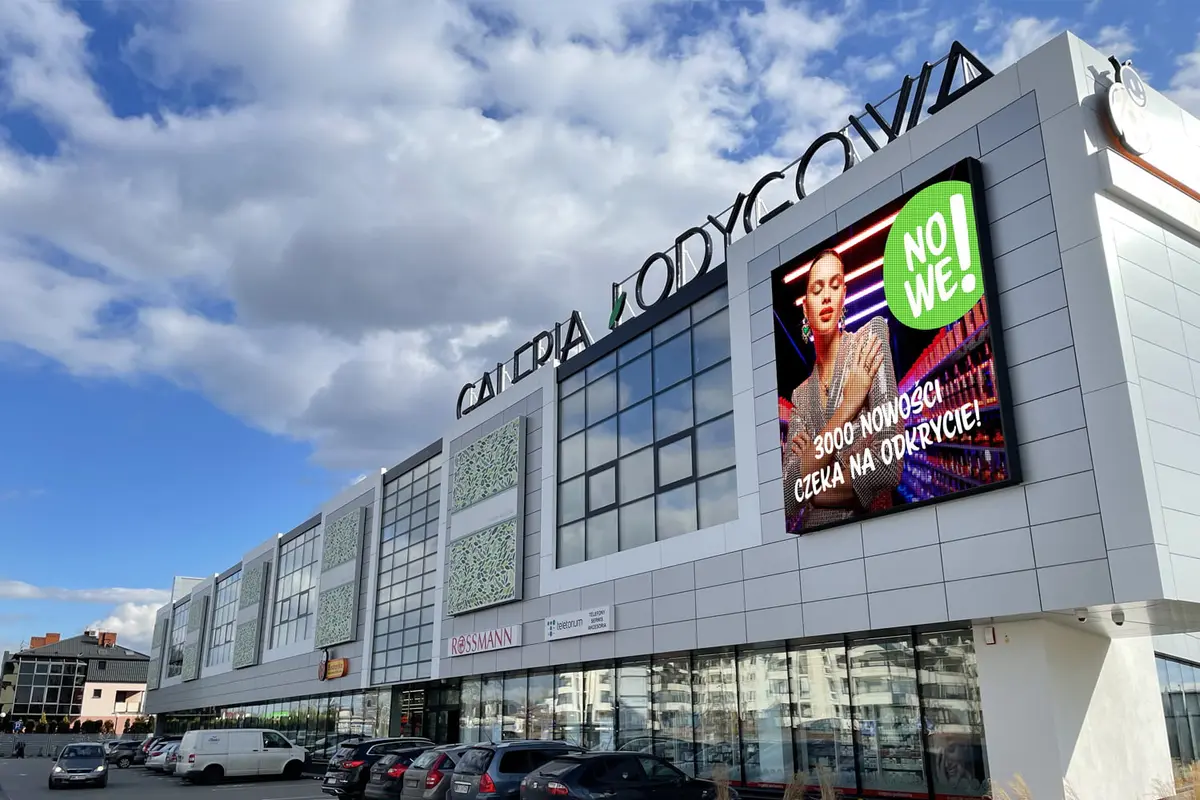 5 Galeria Handlowa Łodygowa
