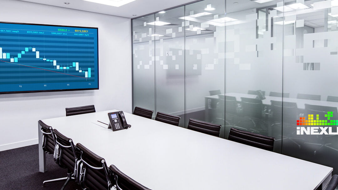 10 reasons to choose a LED display for your conference room